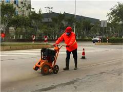 選對道路灌縫膠，用對灌縫工藝，讓道路裂縫修補(bǔ)不再徒勞